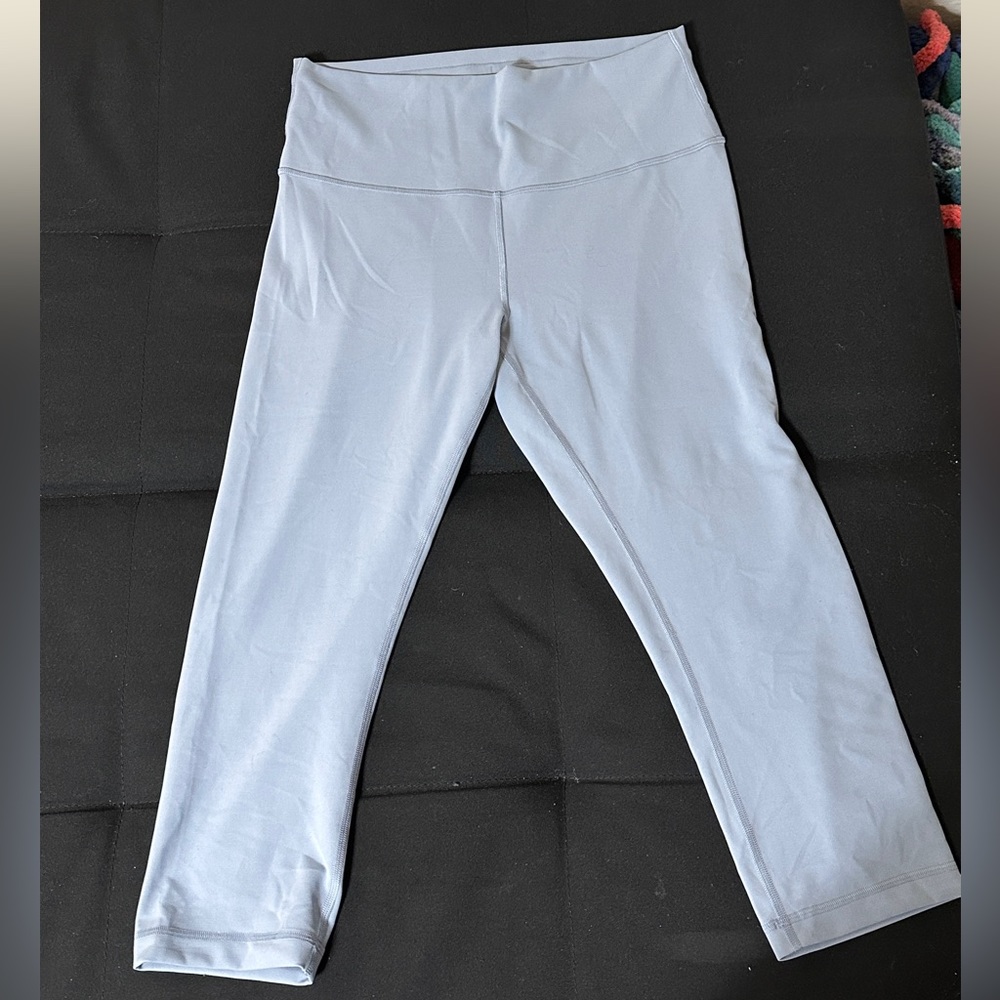 Lululemon Chambray Wunder Train 21 in Legging, size 12